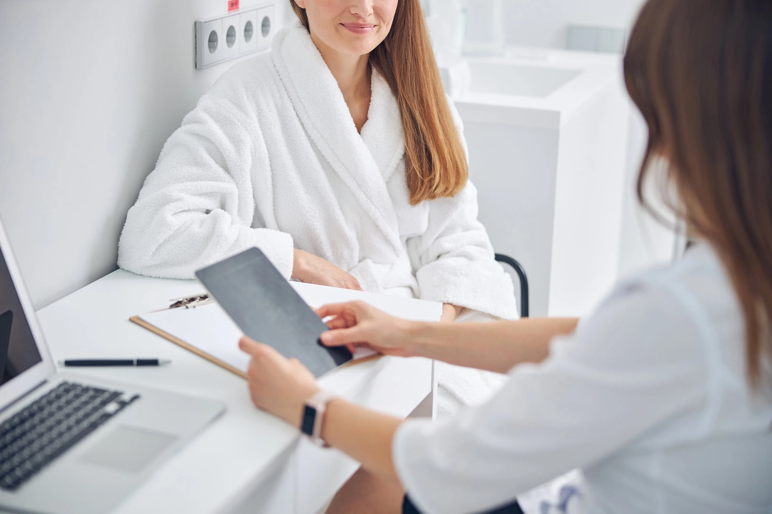 Aesthetic consultation with provider at Ample